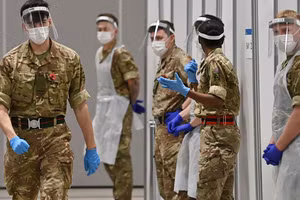 Quân đội Anh đóng một vai trò quan trọng trong việc giúp Vương quốc Anh đối phó với đại dịch coronavirus 
