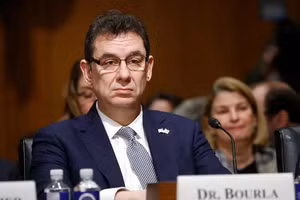 Giám đốc điều hành của hãng dược phẩm Pfizer Albert Bourla.