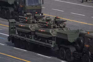 Khí tài của Nga trong buổi diễn tập Lễ duyệt binh mừng Ngày chiến thắng.