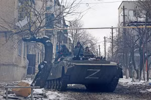 Sau cuộc tấn công Ukraine ngày 24 tháng 2, những người ủng hộ chính phủ trong và ngoài nước Nga đã sử dụng chữ Z để thể hiện tình đoàn kết với các lực lượng Nga đang chiến đấu ở Ukraine