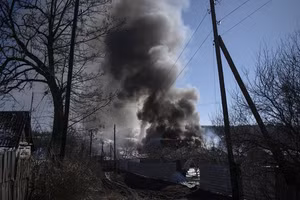 Vụ nổ nhà máy hóa chất tại phía đông Ukraine.