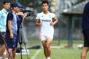 Lê Văn Sơn không được đăng ký dự lượt đi V.League