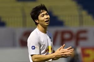 VPF đề nghị CLB HAGL nhắc nhở Công Phượng