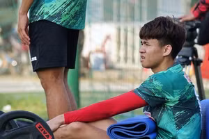 Phan Thanh Hậu vắng mặt ở vòng 3 V.League vì chấn thương