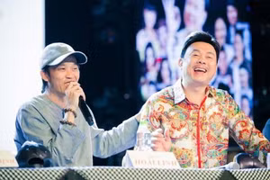 Tiền phúng điếu cố NS Chí Tài gần 2 tỷ được bàn giao cho Hoài Linh làm từ thiện