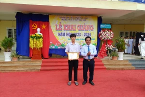 Học sinh đạt giải cao tại kỳ thi học sinh giỏi.