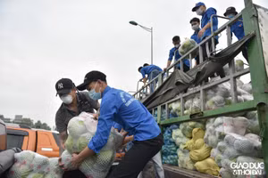 15 tấn nông sản tiếp sức của tuổi trẻ Lào Cai đối với tuổi trẻ và nhân dân Thủ đô.