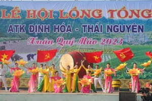 Tưng bừng khai hội Lồng tồng ATK Định Hóa – Thái Nguyên.