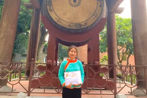 Hành trình vượt lên hoàn cảnh của nữ sinh dân tộc Nùng nhận học bổng Vallet