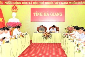 Thủ tướng Chính phủ Phạm Minh Chính làm việc với tỉnh Hà Giang.