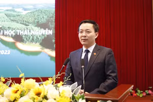 Đại học Thái Nguyên ký kết thỏa thuận hợp tác với huyện Yên Bình