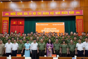 Nâng cao khả năng sử dụng tiếng dân tộc thiểu số cho CBCS công an tỉnh Hà Giang.