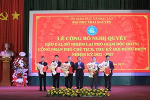 Đại học Thái Nguyên công bố các nghị quyết về bổ nhiệm nhân sự.