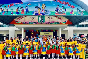 Công ty Núi Pháo đồng hành cùng các em học sinh nhân dịp khai giảng năm học mới.