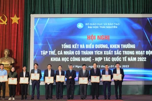 Đại học Thái Nguyên biểu dương nhà khoa học tiêu biểu năm 2022.