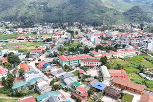 Quang cảnh thị trấn Mèo Vào - Hà Giang