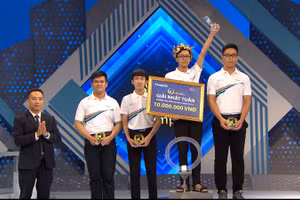 Nam sinh xứ Nghệ giành vòng nguyệt quế Olympia.