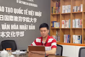 Thầy giáo trẻ Nguyễn Duy Anh