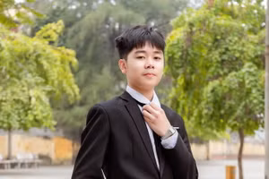 Trần Tùng Bách- Học sinh Trường THCS Đống Đa, thủ khoa kì thi vào lớp 10 Hà Nội năm 2021