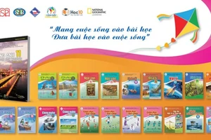 SGK Tiếng Anh 11 bộ Cánh Diều tham khảo,sử dụng nguồn học liệu của nước ngoài