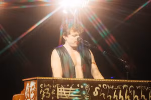 Charlie Puth và dàn sao Việt hội tụ tại Đại nhạc hội 8wonder