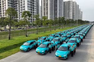 Chương trình mới của Xanh SM mang đến nhiều “món quà” dành tặng khách hàng.