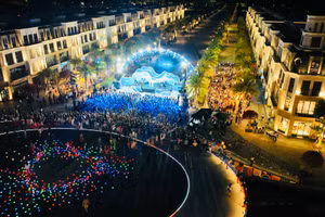 Wave of the sea thu hút hơn 3000 khán giả tham dự trực tiếp.