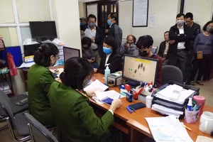 Nhiều tỉnh, thành phố đã triển khai làm thẻ CCCD cho nhân dân.