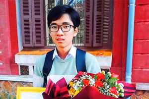 Em Hồ Việt Đức, từng đoạt nhiều giải thưởng cấp tỉnh và cấp quốc gia (Ảnh: thuathienhue.gov.vn)