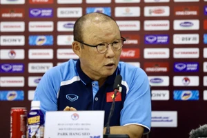 HLV Park Hang Seo khẳng định dồn toàn lực cho vòng loại World Cup 2022.