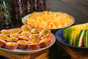 Đi ăn buffet, nhìn thấy 4 loại trái cây này không nên bỏ qua, hãy ăn ít thịt hơn để thưởng thức nó