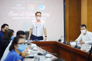 Anh Nguyễn Tường Lâm, Phó Chủ tịch Thường trực Trung ương Hội LHTN Việt Nam chủ trì lễ ký kết trực tuyến.