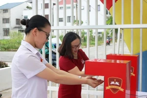 Trường Ischool kiểm soát chặt chẽ dịch bệnh.