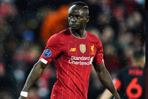 Barca đề nghị Liverpool bán chân sút Mane về thay thế Messi