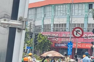 Nữ sinh viên ở TPHCM tử vong sau va chạm với xe tải 