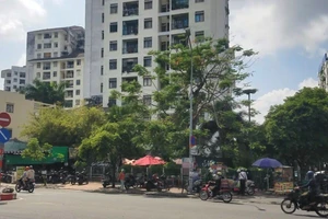 Nghi rơi từ tầng cao chung cư, người phụ nữ tử vong 