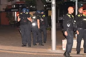 Hàng trăm cảnh sát truy lùng nghi phạm nổ súng trong trận đấu ở EURO 2024 