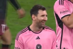 Messi liên tiếp gặp sóng gió 