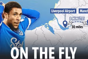 Bay 8 phút đến sân tập, sao Ngoại hạng Anh bị khiển trách 