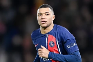 PSG giữ chân Mbappe bằng bản hợp đồng khó cưỡng 