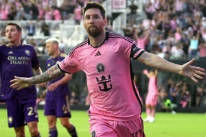 Messi làm được điều chưa từng có trong sự nghiệp 