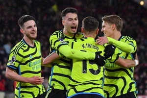 Chùm ảnh: Arsenal ghi 6 bàn, đẩy Sheffield tới bờ vực xuống hạng 