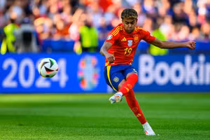 Thần đồng 16 tuổi lập kỷ lục ấn tượng ở EURO 2024 