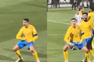 Ronaldo trả giá cho hành vi phản cảm