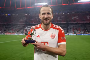 Chùm ảnh: Bayern Munich và PSG vào tứ kết Champions League nhờ 'hảo thủ' 