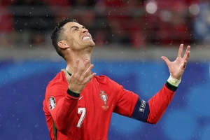 Dấu ấn không thể thay thế của Ronaldo với tuyển Bồ Đào Nha tại EURO