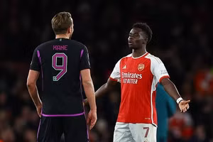 Chùm ảnh: Arsenal và Bayern Munich rượt đuổi tỷ số kịch tính 