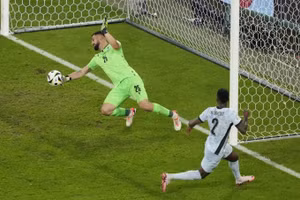 Thống kê khó tin về thủ môn Georgia 