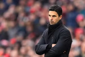 HLV Arsenal phản ứng cực gắt trước tin sắp dẫn dắt Barca 