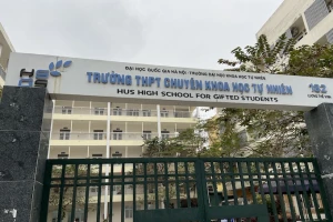 Trường THPT chuyên KHTN thông tin kế hoạch tuyển sinh vào 10 năm 2023.